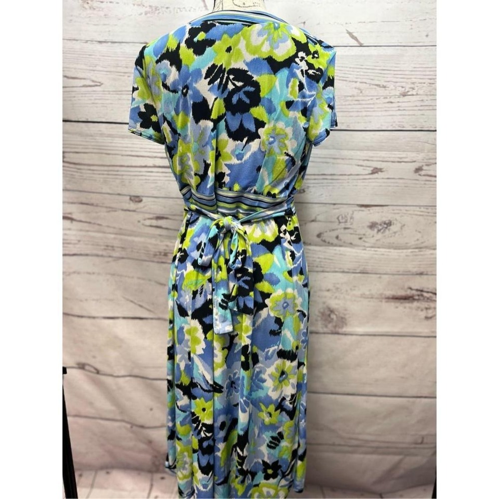 Dressbarn Floral Print Midi Wrap Dress Blue Green Black Women Size 12 - Picture 2 of 3